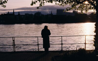 Les étiquettes que vous imposent trop facilement votre environnement et la société.